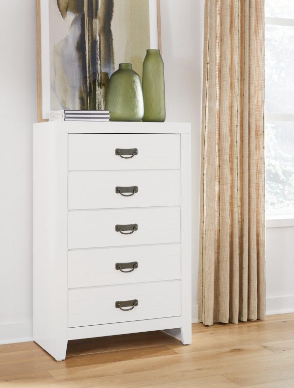 Binterglen Chest of Drawers Supply