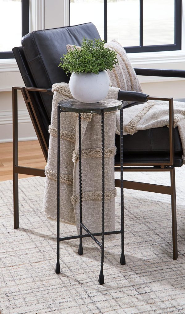 Newgoren Accent Table Hot on Sale