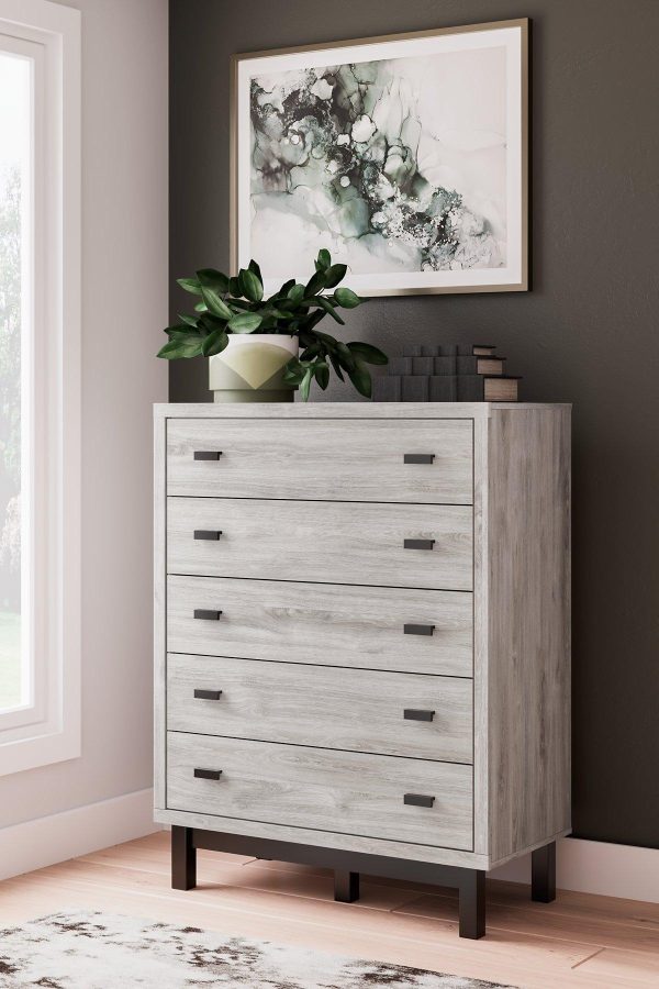 Vessalli Chest of Drawers Cheap