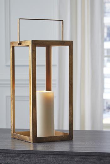 Briana Lantern Online now